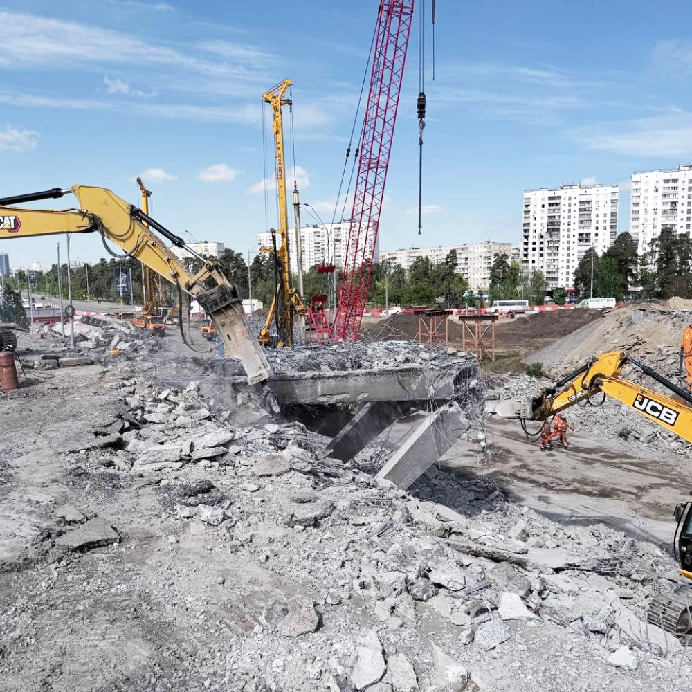 Демонтаж мостів